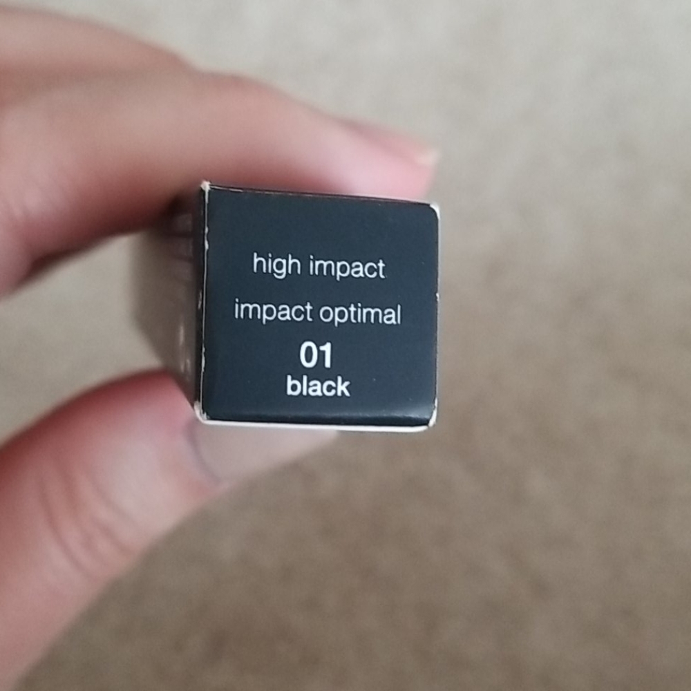 NIB Clinique High Impact Mascara Black - Picture 2 of 2